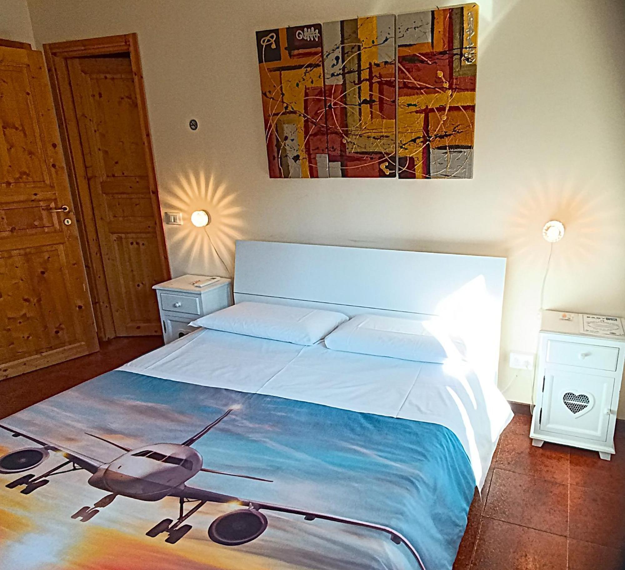 Flybgy Hotell Orio al Serio Exteriör bild