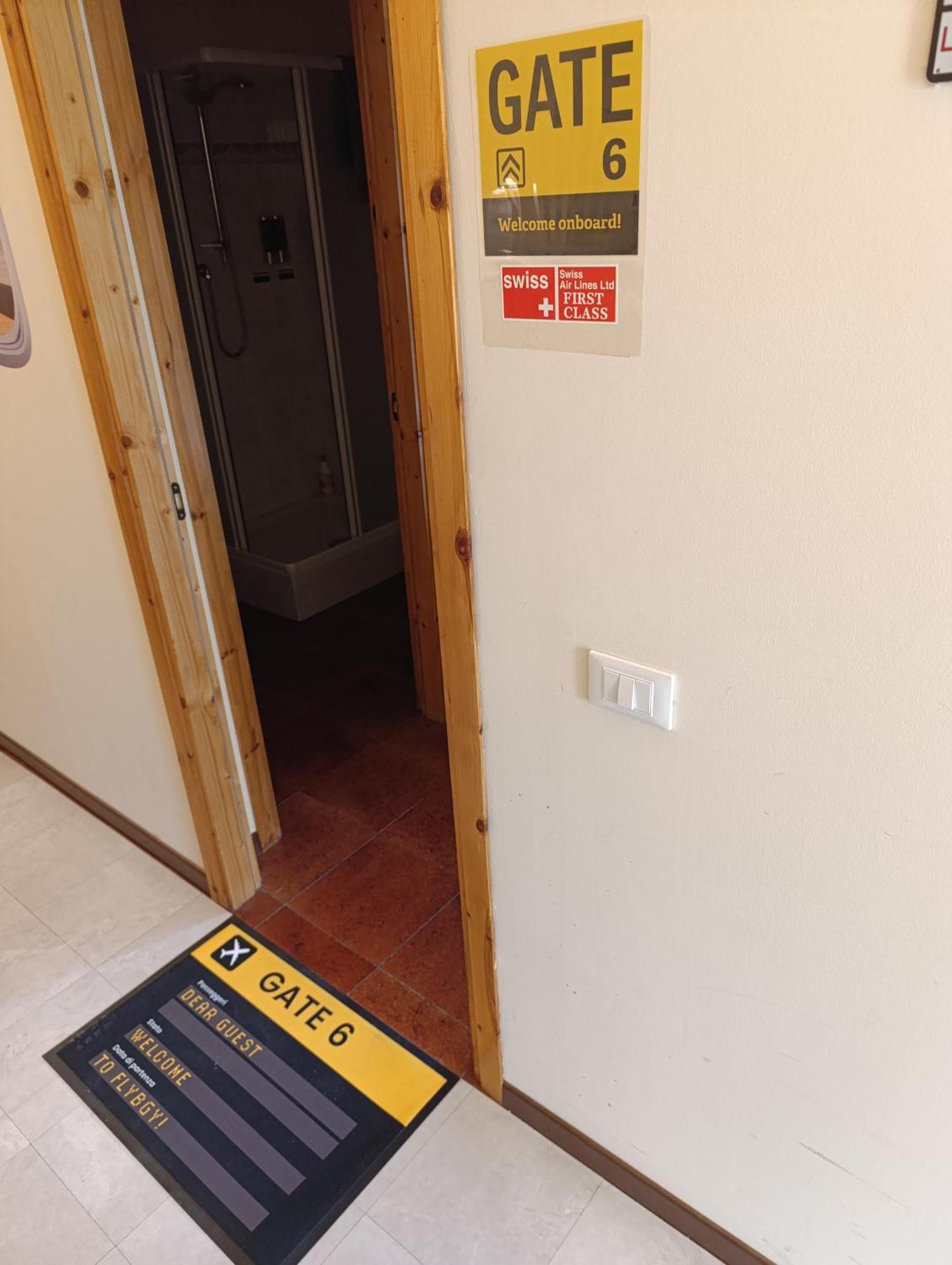 Flybgy Hotell Orio al Serio Exteriör bild